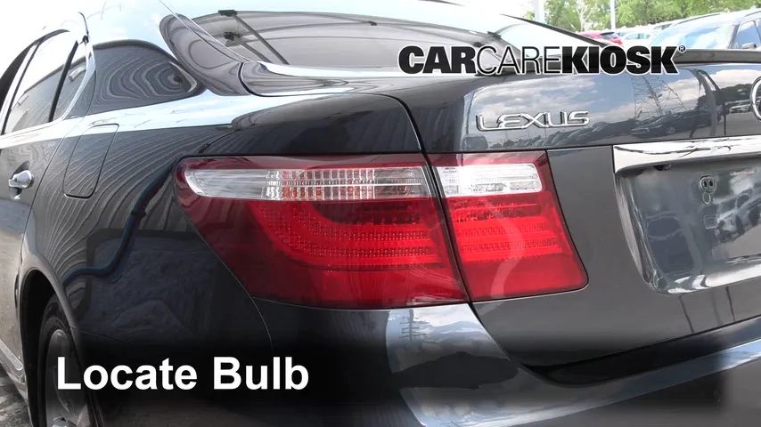 2008 Lexus LS460 4.6L V8 Lights Brake Light (replace bulb)